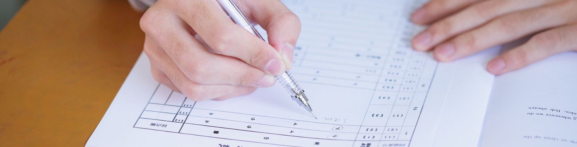 Annales concours contrôleur des finances